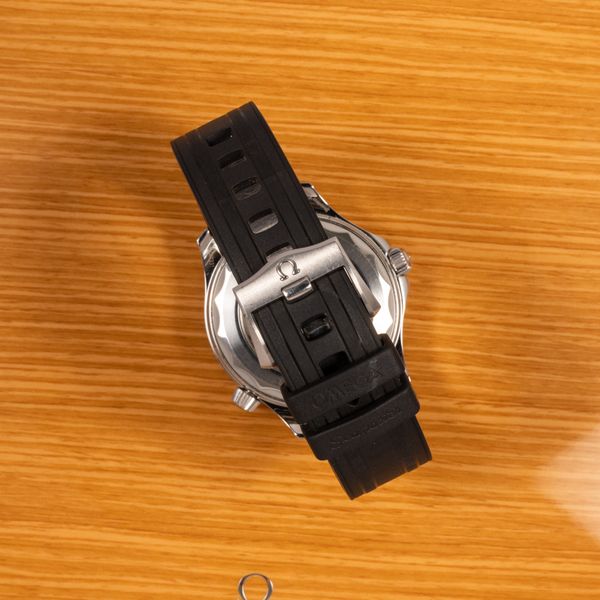 Omega Seamaster Diver 300m 210.32.42.20.01.001